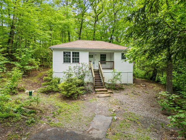 333 Wixon Pond Road , Mahopac, NY 10541