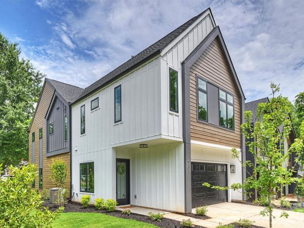 2701 Catalina Avenue , Charlotte, NC 28206