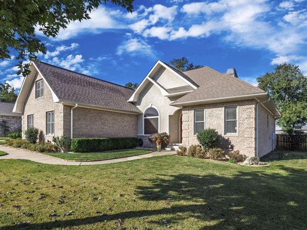120 THORNBURY Court, Hot Springs, AR 71913