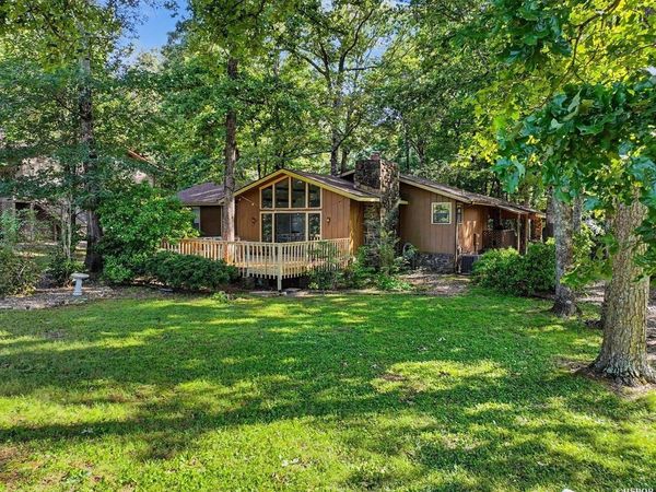 9 TARIFA Lane, Hot Springs Village, AR