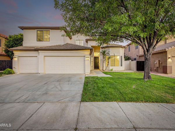 729 W LOCUST Drive, Chandler, AZ 85248