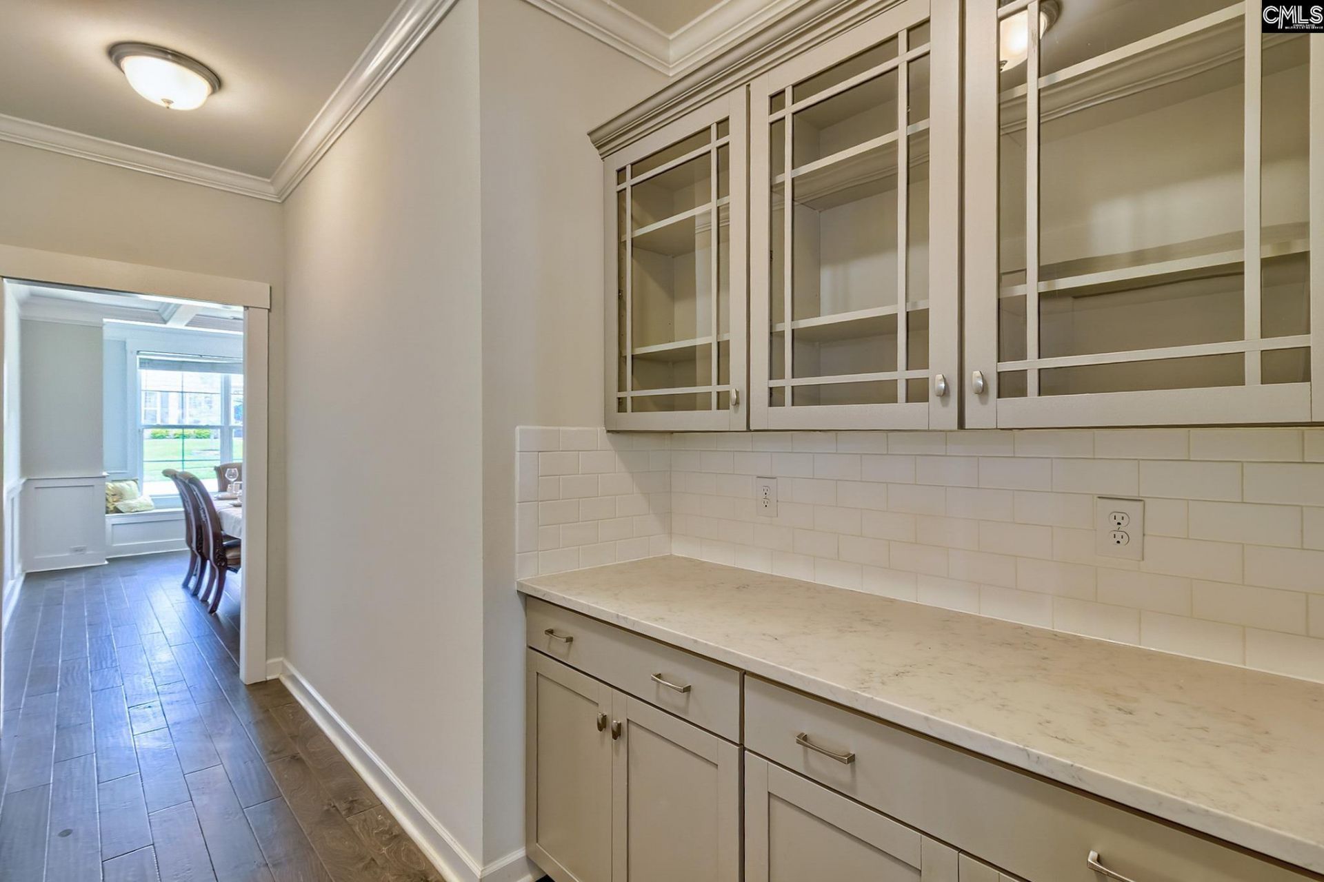 115 Golden Oak Drive  Photo 11