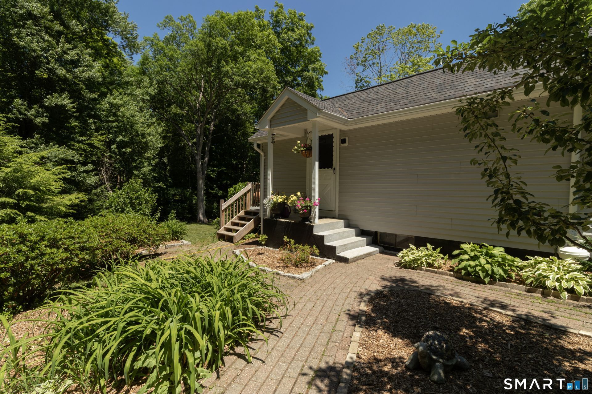 254 Park, Haddam, CT 06438 Main Photo