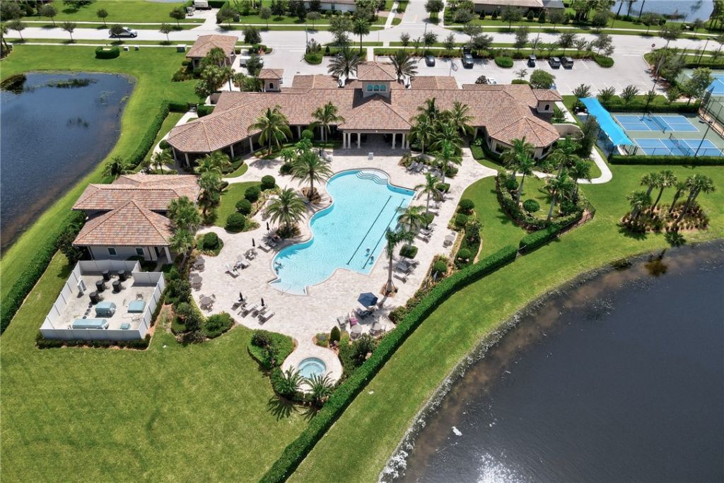 5021 Monroe Circle, Vero Beach, FL 32967 Photo