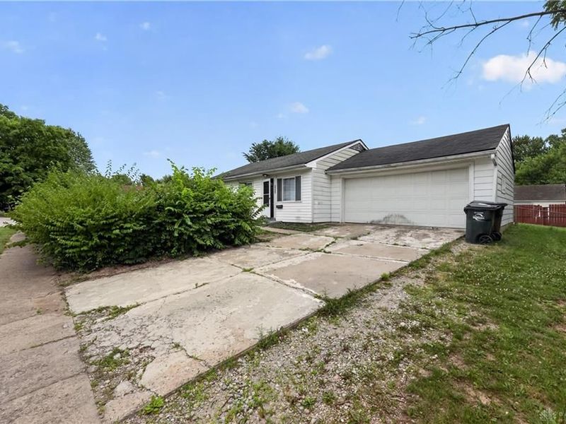 4298 Curundu Avenue, Trotwood, OH 45416 Photo 9