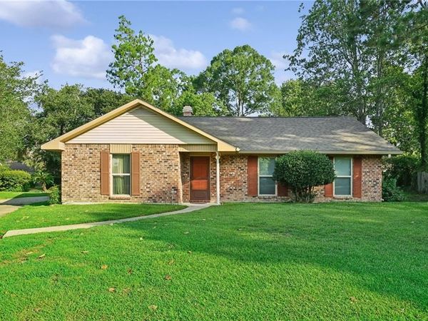 1011 RUE BORDEAUX , Slidell, LA 70458