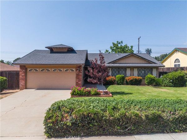 35250 Santa Rosa Drive , Yucaipa, CA 92399