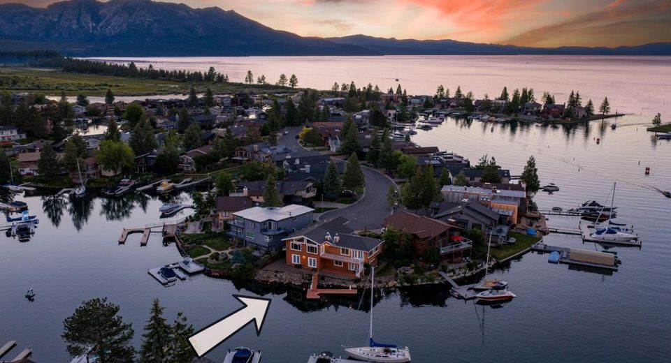 2067 Aloha Drive, South Lake Tahoe, CA 96150 Photo