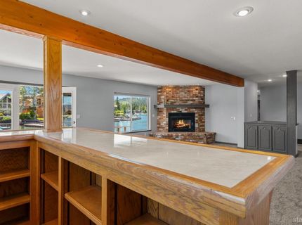 2067 Aloha Drive, South Lake Tahoe, CA 96150 Photo