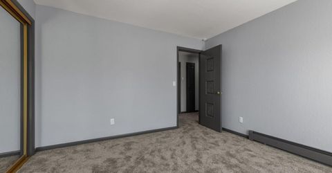 2067 Aloha Drive, South Lake Tahoe, CA 96150 Photo