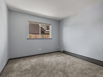 2067 Aloha Drive, South Lake Tahoe, CA 96150 Photo