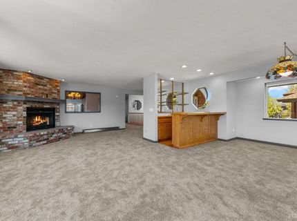 2067 Aloha Drive, South Lake Tahoe, CA 96150 Photo
