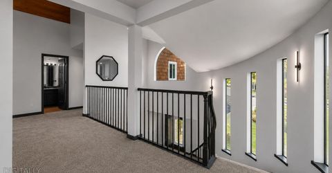 2067 Aloha Drive, South Lake Tahoe, CA 96150 Photo