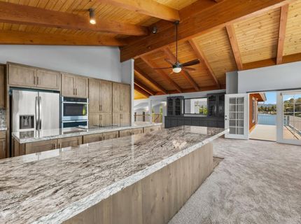 2067 Aloha Drive, South Lake Tahoe, CA 96150 Photo