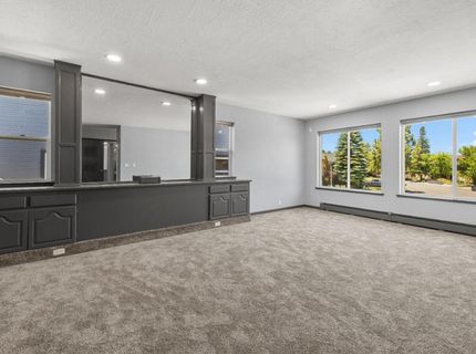 2067 Aloha Drive, South Lake Tahoe, CA 96150 Photo