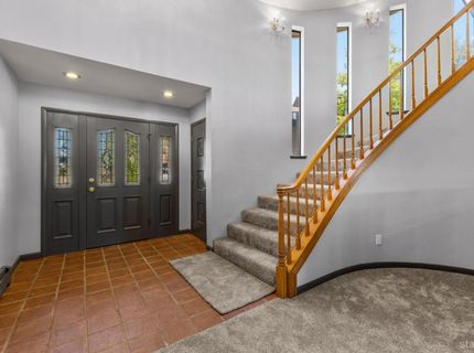 2067 Aloha Drive, South Lake Tahoe, CA 96150 Photo