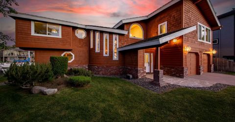 2067 Aloha Drive, South Lake Tahoe, CA 96150 Photo