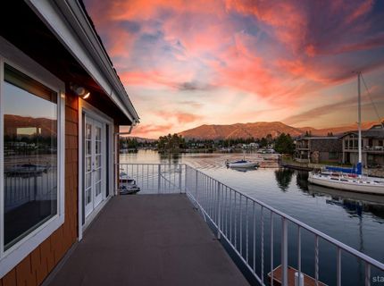 2067 Aloha Drive, South Lake Tahoe, CA 96150 Photo