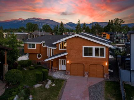 2067 Aloha Drive, South Lake Tahoe, CA 96150 Photo