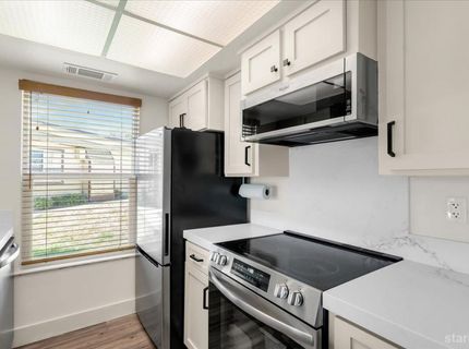 439 Ala Wai Boulevard, Unit 111, South Lake Tahoe, CA 96150 Photo