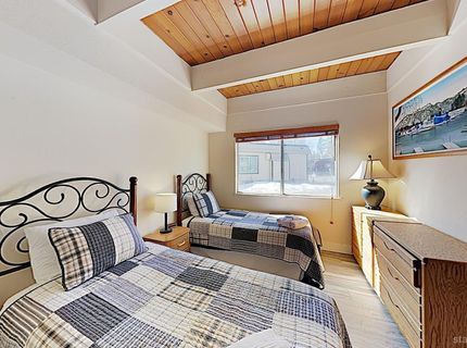439 Ala Wai Boulevard, Unit 111, South Lake Tahoe, CA 96150 Photo