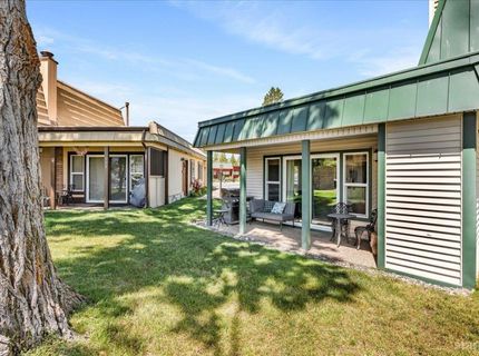 439 Ala Wai Boulevard, Unit 111, South Lake Tahoe, CA 96150 Photo