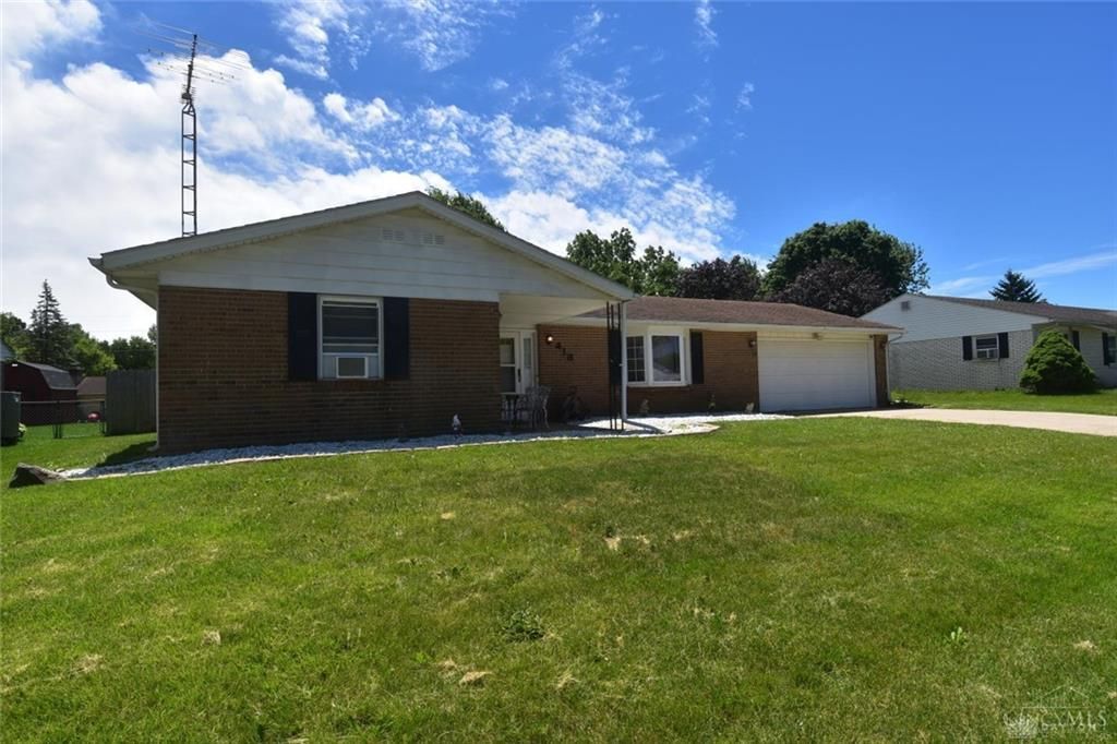 413 Little League Drive, Eaton, OH 45320 Main Photo