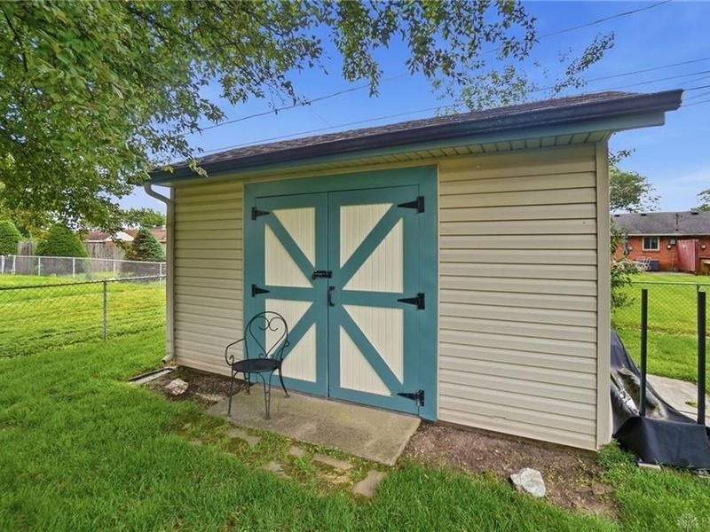 406 W Herr Street, Englewood, OH 45322 Photo 41