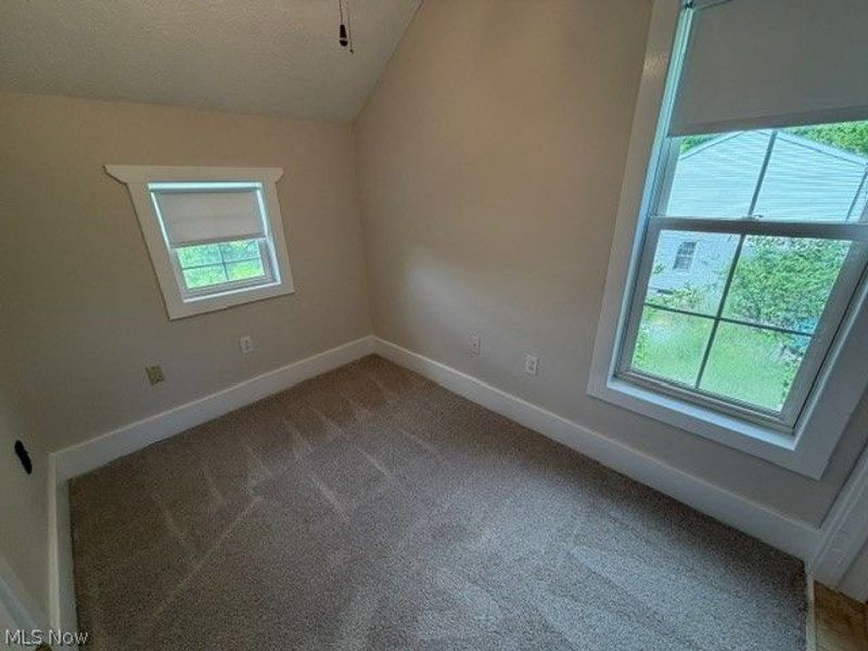 413 W Main Street, South Amherst, OH 44001 Photo 14