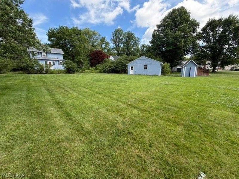 413 W Main Street, South Amherst, OH 44001 Photo 2