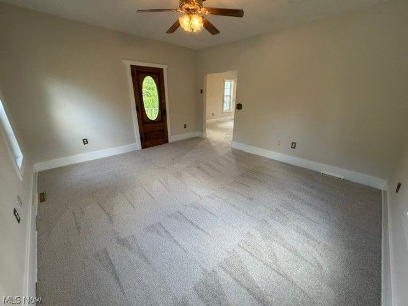 413 W Main Street, South Amherst, OH 44001 Photo 3