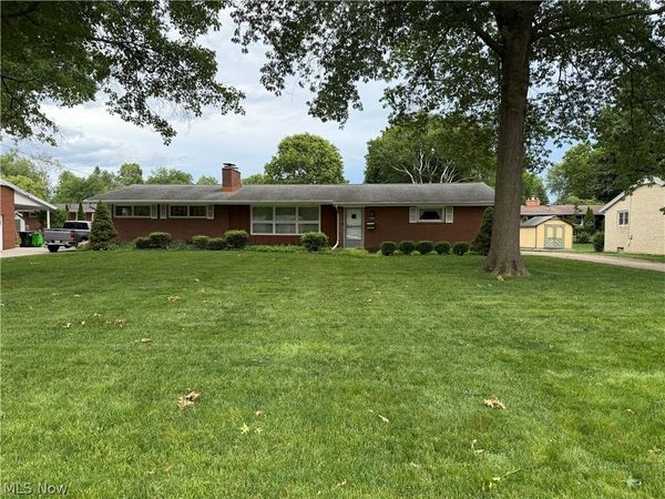 330 Weber Avenue NE, North Canton, OH 44720