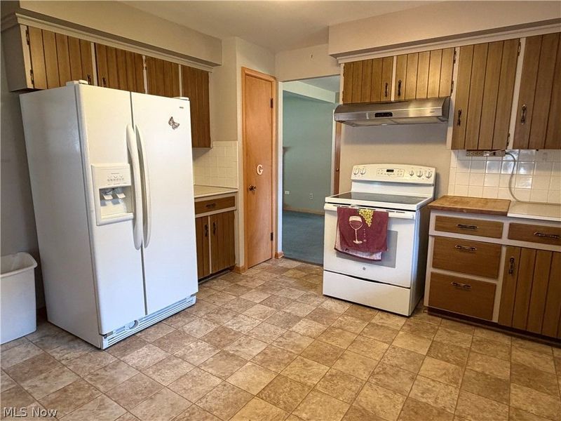 330 Weber Avenue NE, North Canton, OH 44720 Photo 11