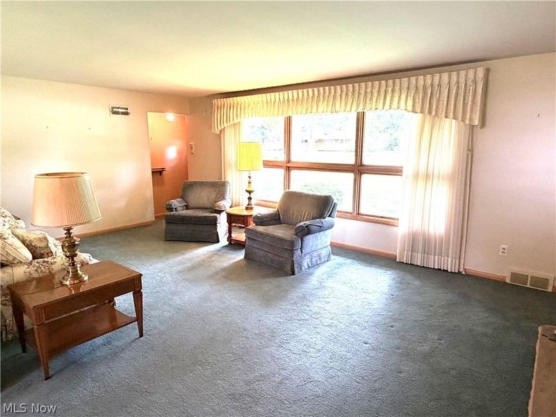 330 Weber Avenue NE, North Canton, OH 44720 Photo 8