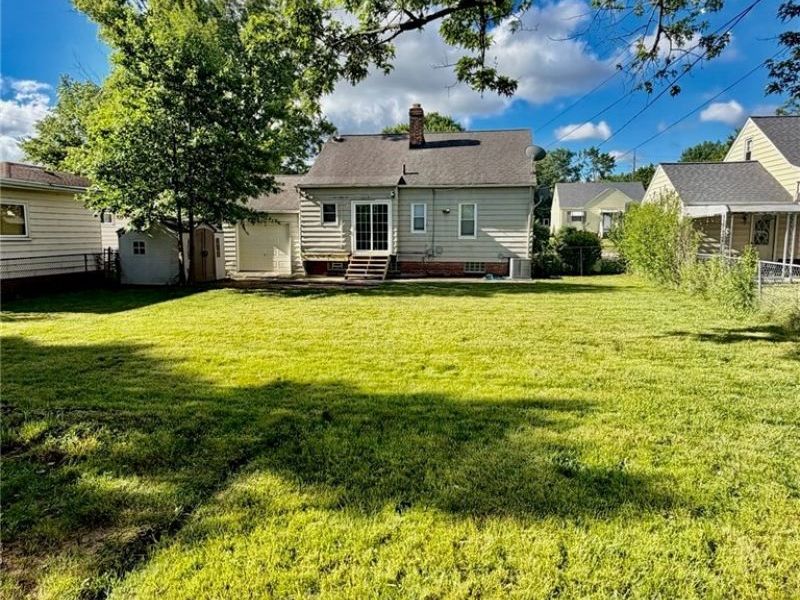 10810 Windham Road, Parma, OH 44130 Photo 12