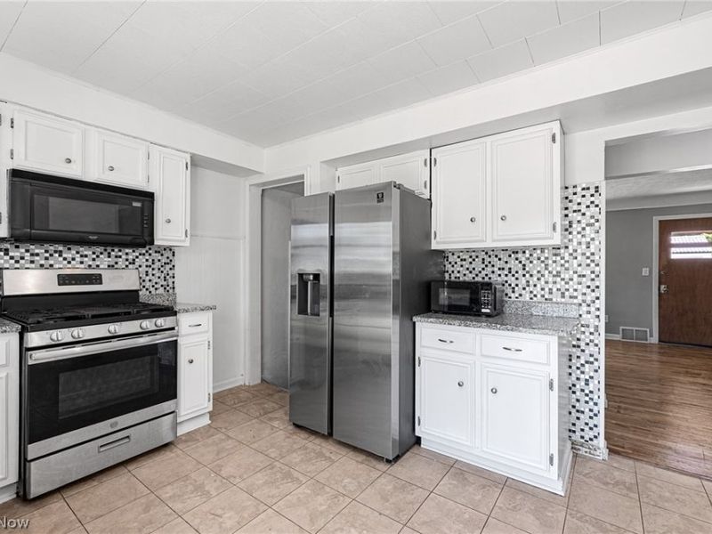 10810 Windham Road, Parma, OH 44130 Photo 8