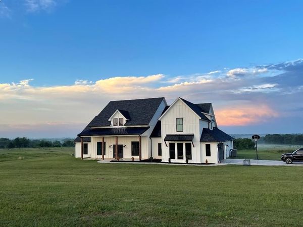 21087 N County Road 3180 , Pauls Valley, OK 73075