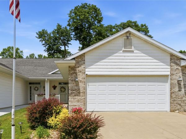 1722 Meiers Ct NW, Cedar Rapids, IA 52405