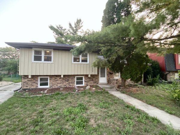 16428 Wabash Avenue , South Holland, IL 60473