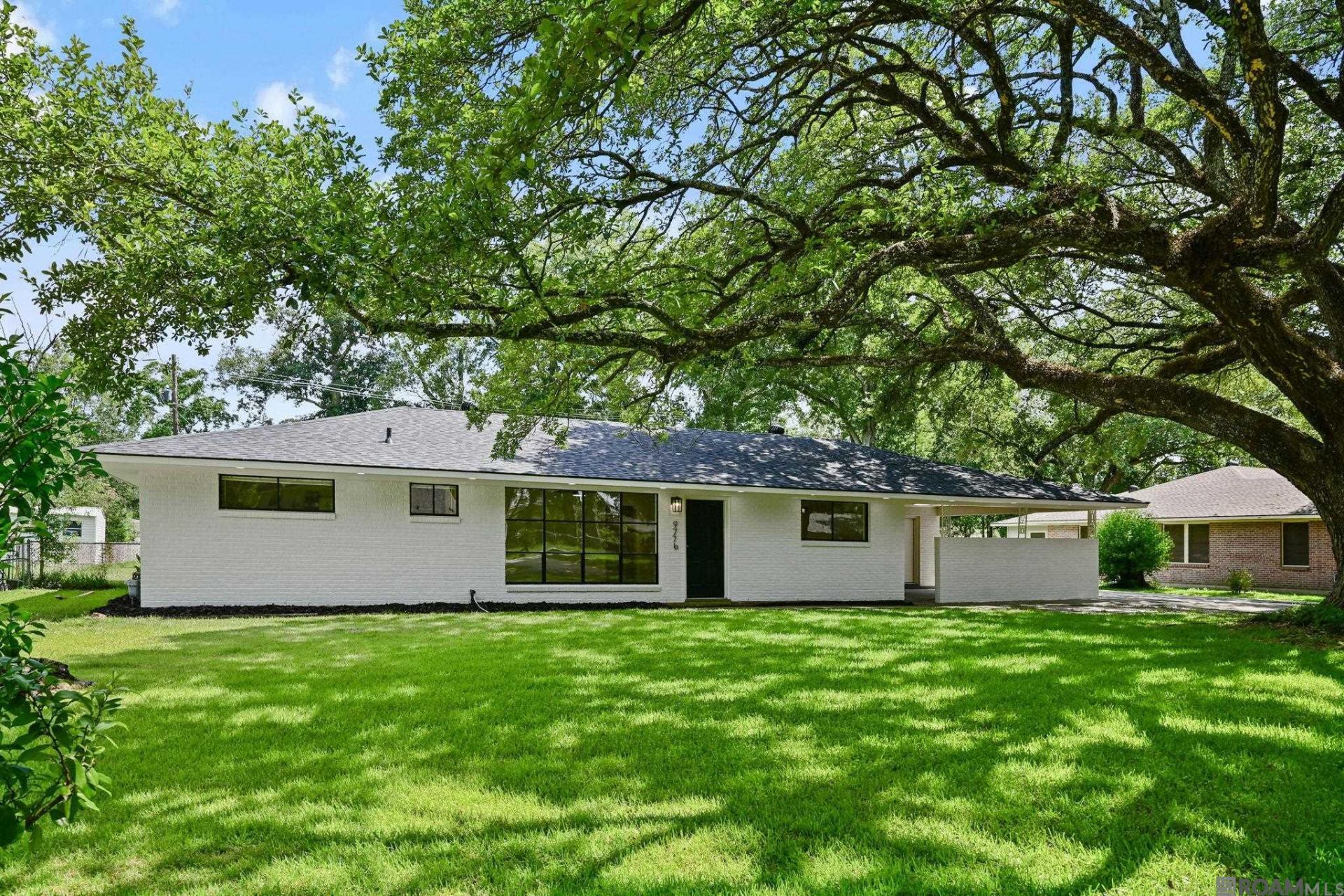 9776 Mollylea Dr, Baton Rouge, LA 70815 Main Photo