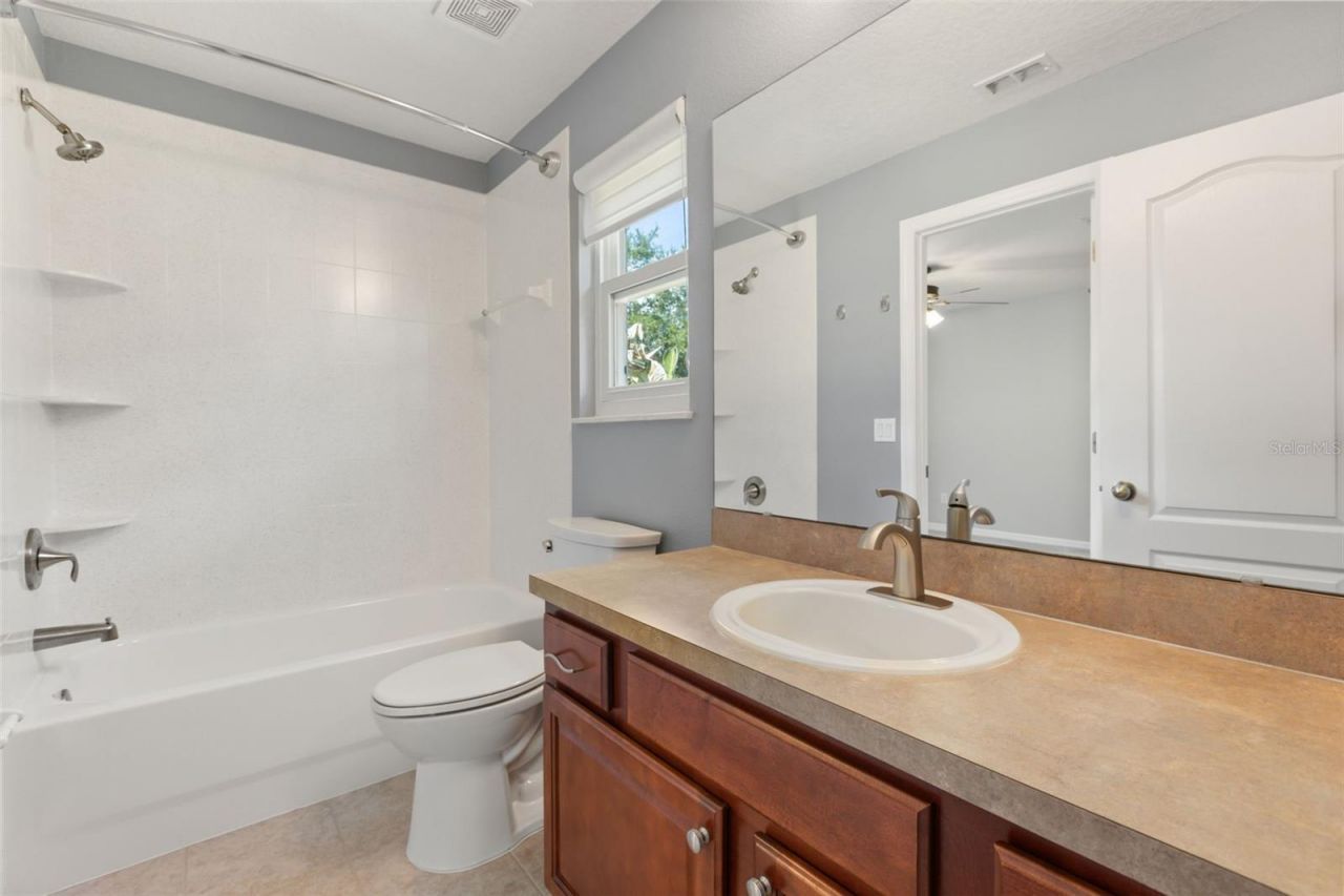 12666 Moss Park Ridge Drive, Orlando, FL 32832 Photo