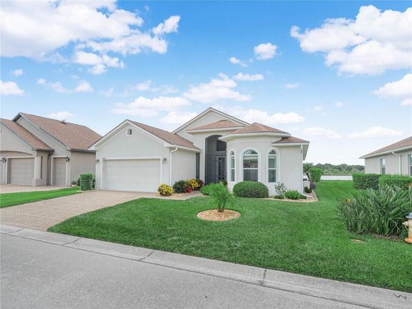 5553 HOGAN LANE , WINTER HAVEN, FL 33884