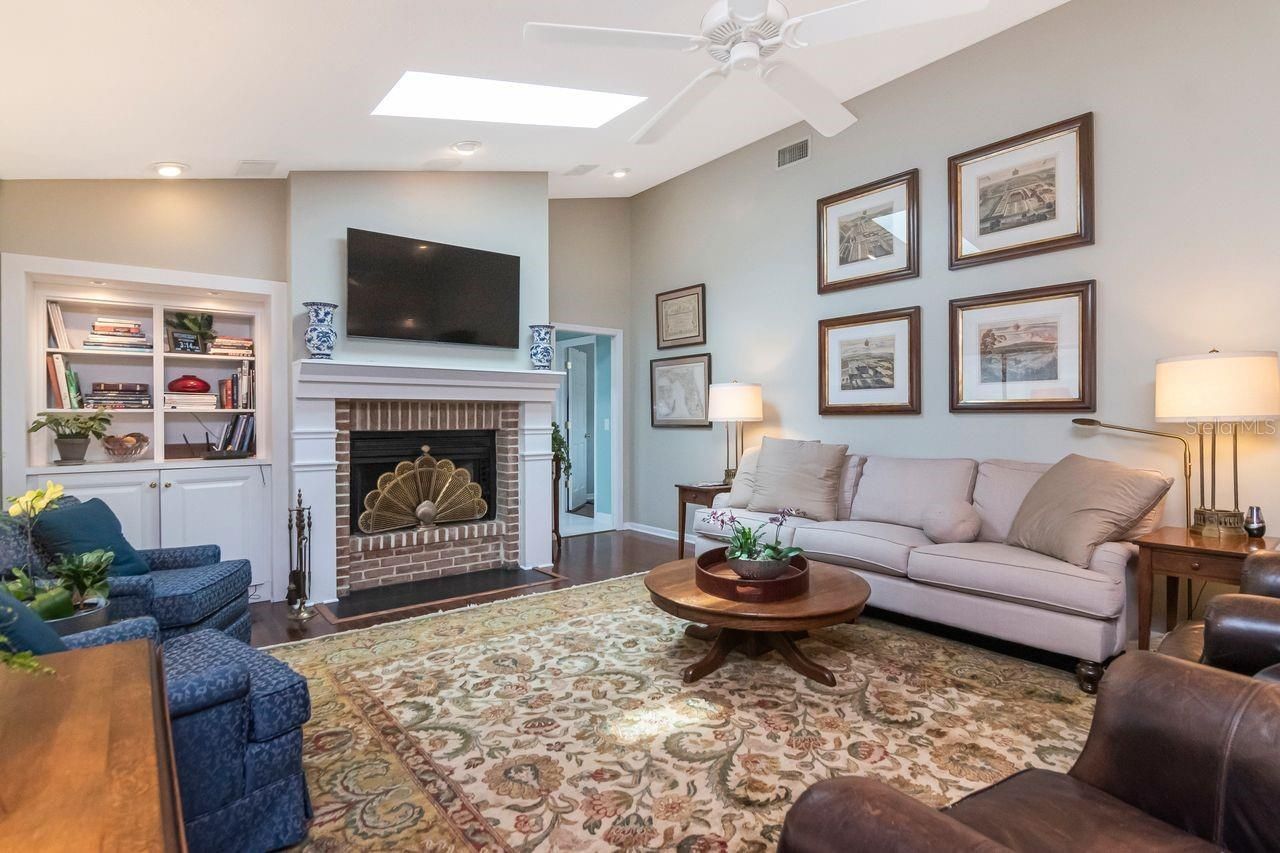 3306 Westmoreland Drive, Tampa, FL 33618 Photo