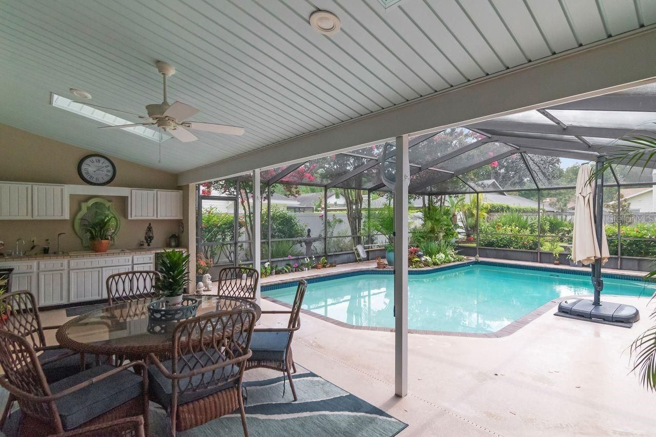 3306 Westmoreland Drive, Tampa, FL 33618 Photo