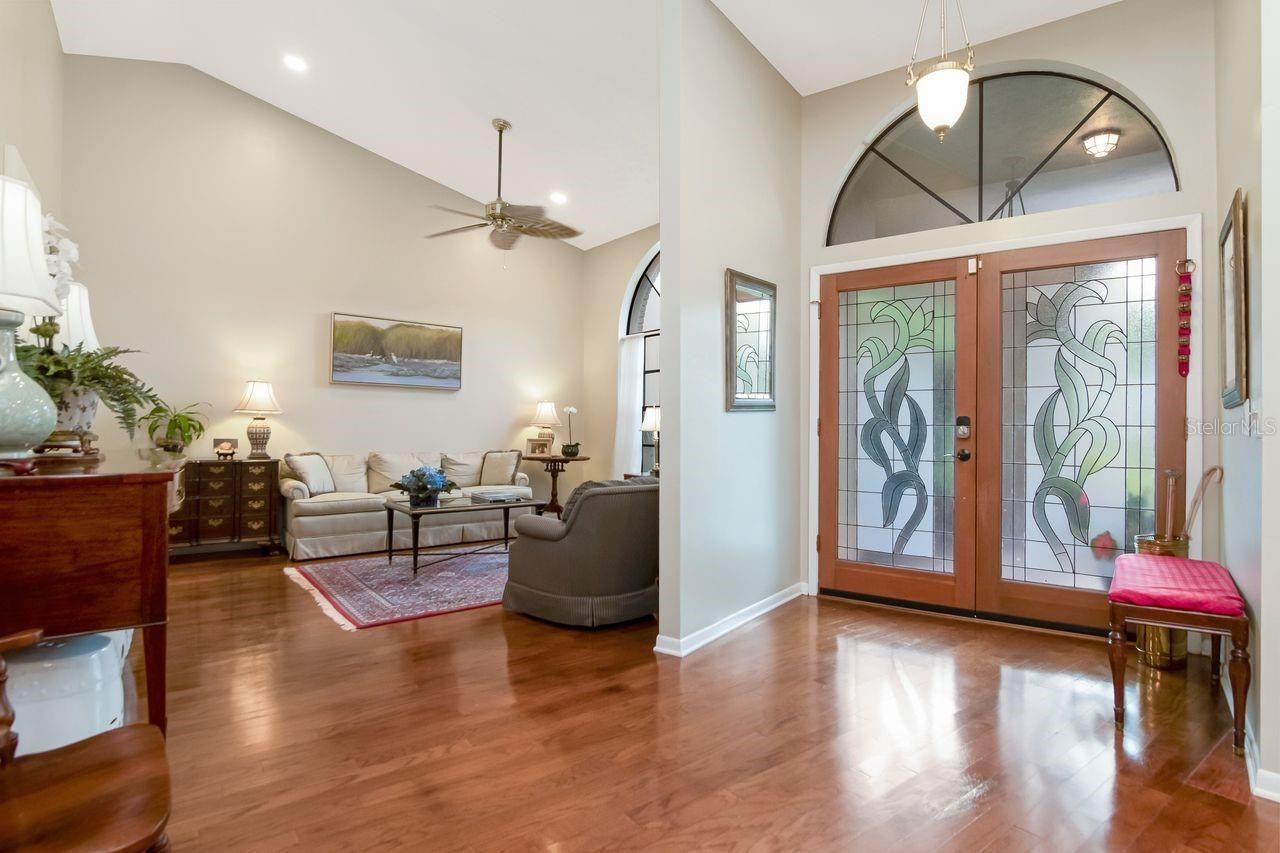 3306 Westmoreland Drive, Tampa, FL 33618 Photo
