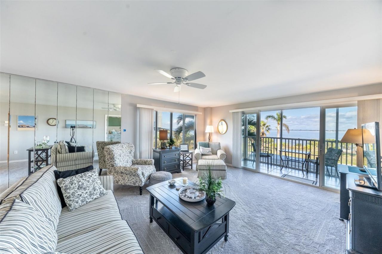 1477 Park Beach Circle , Unit 11, Punta Gorda, FL 33950 Photo