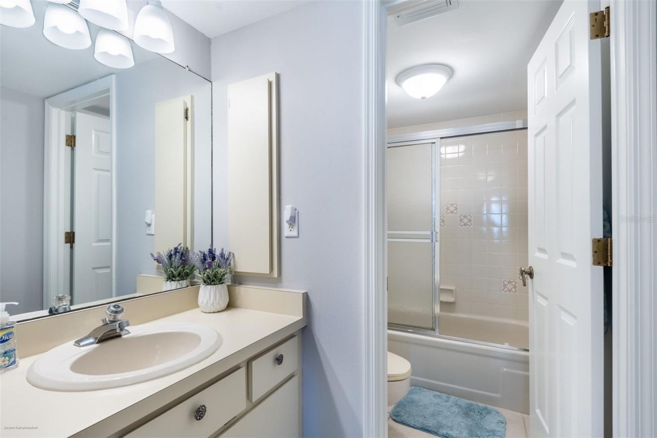 1477 Park Beach Circle , Unit 11, Punta Gorda, FL 33950 Photo