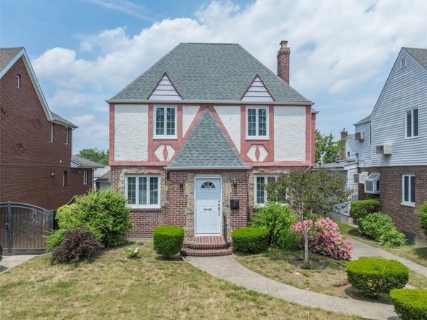 141-27 Coolidge Avenue , Briarwood, NY 11435