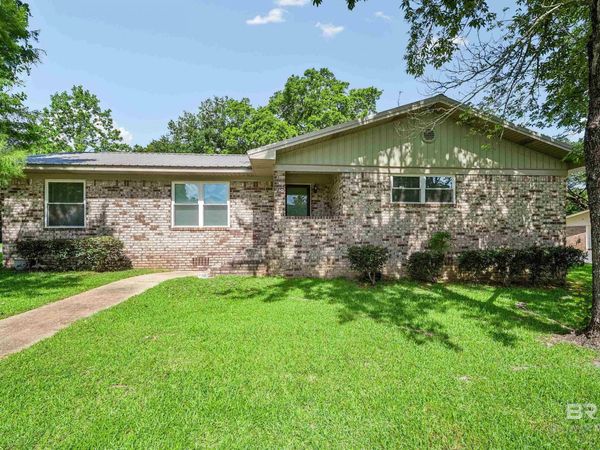 130 Thomas Drive, Saraland, AL 36571