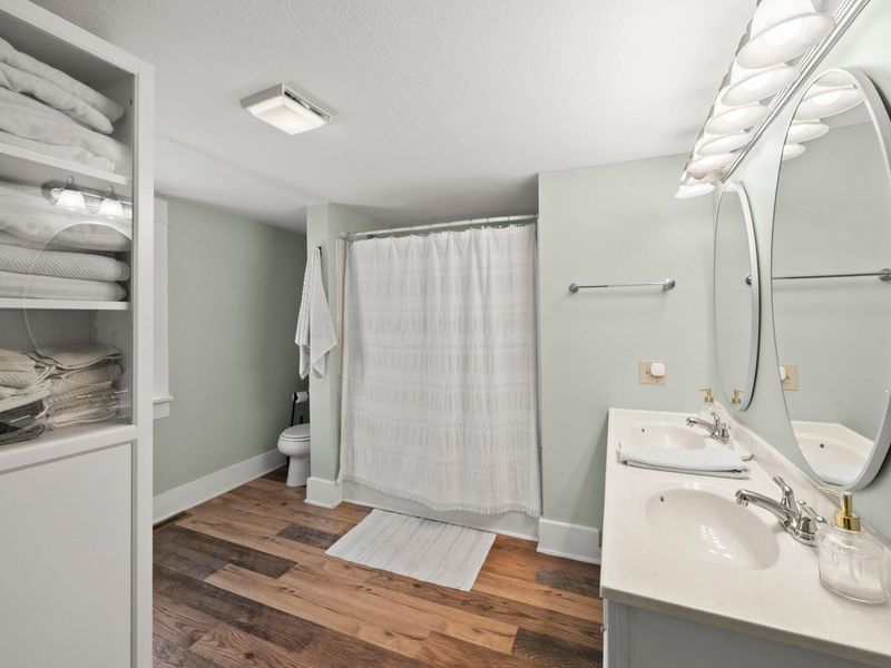 20 S Washington Street , Delaware, OH 43015 Photo 29